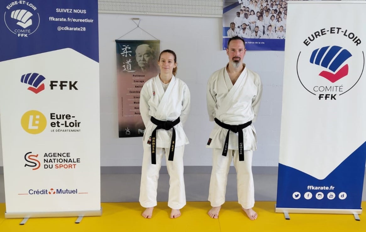 20251207_195750106_iOS