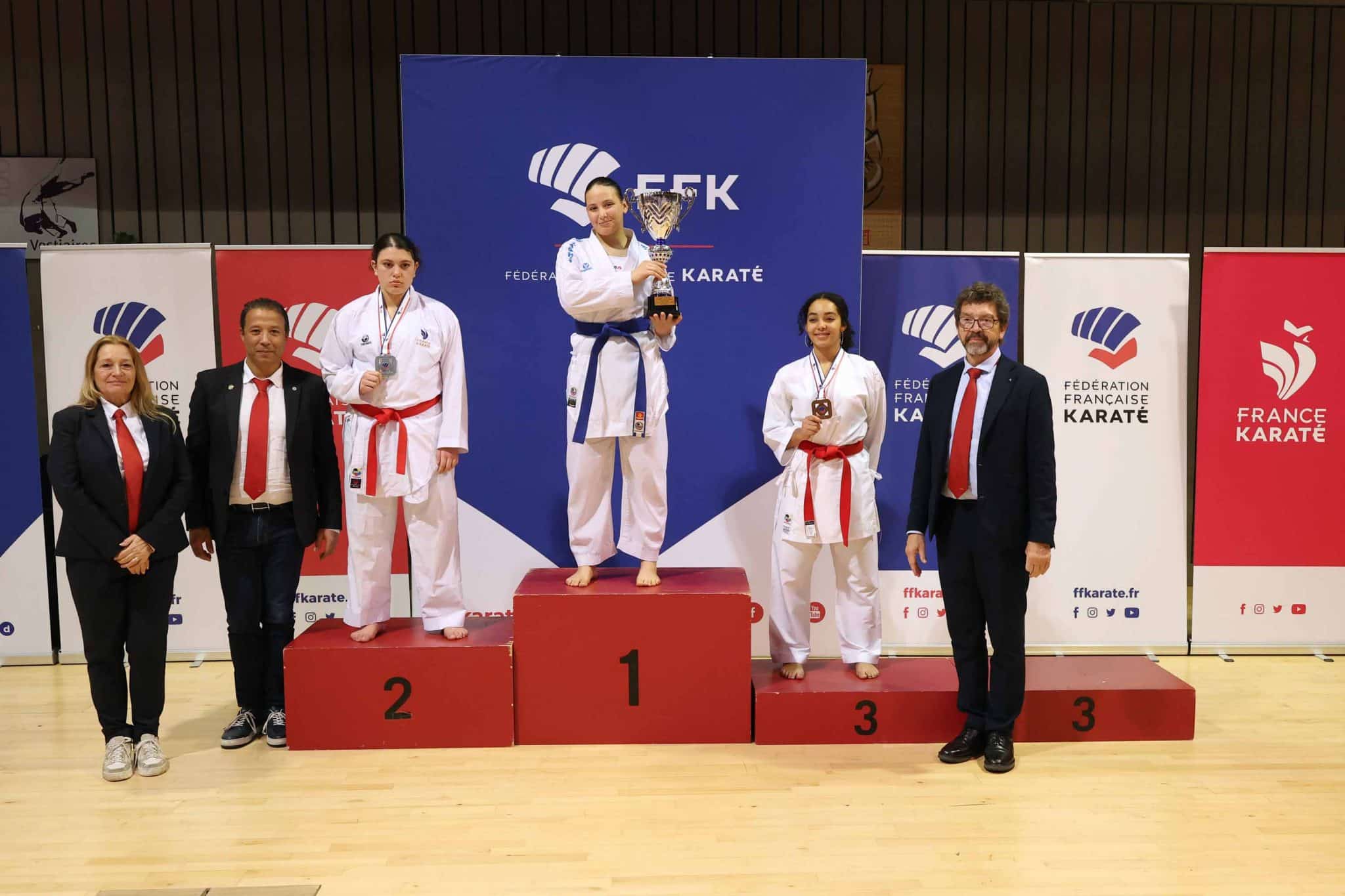 20251115-16_CPE_FRANCE_JUNIORS_2eme_Lina