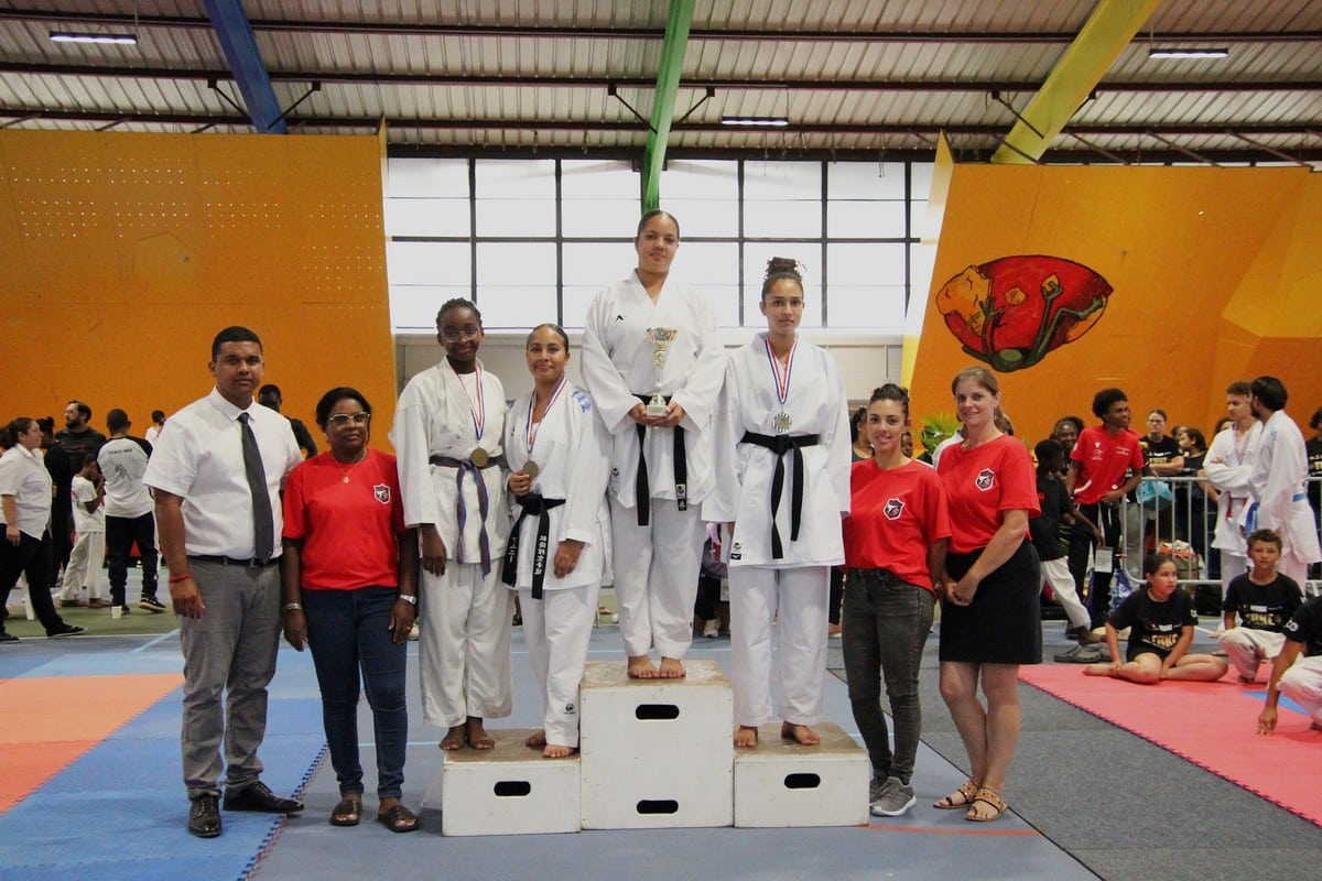 IMG_2946 POD SHAMINA