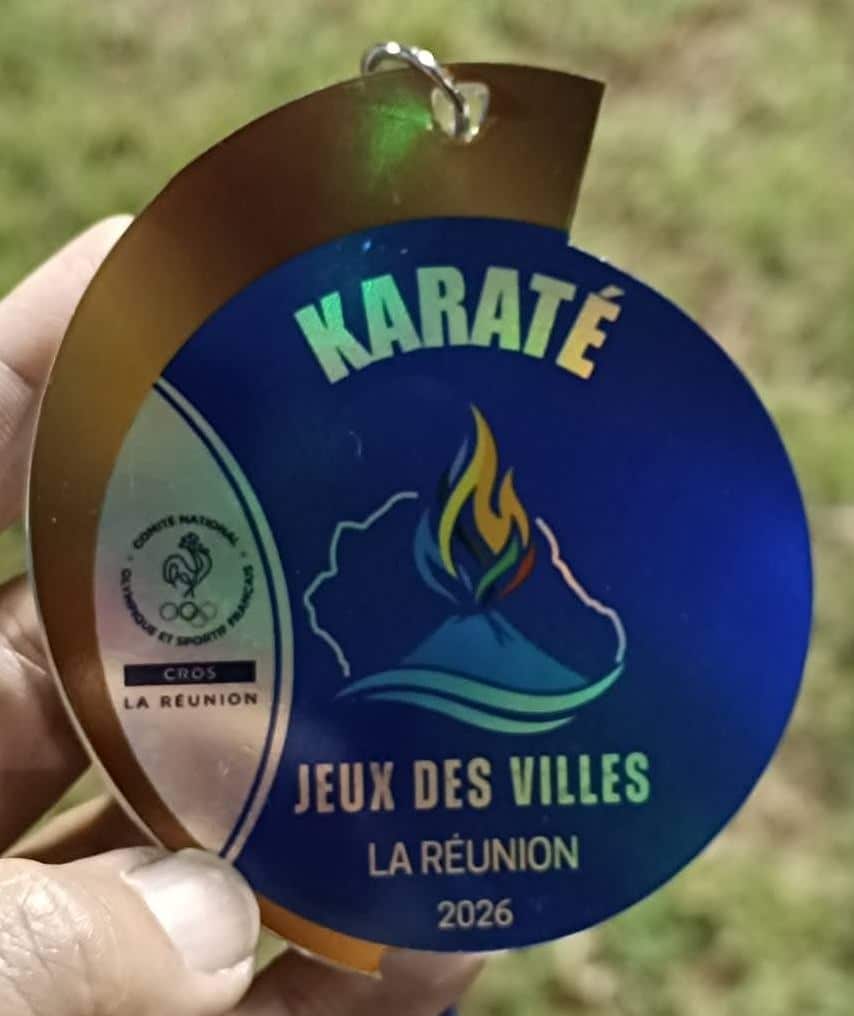 MEDAILLE KARATE