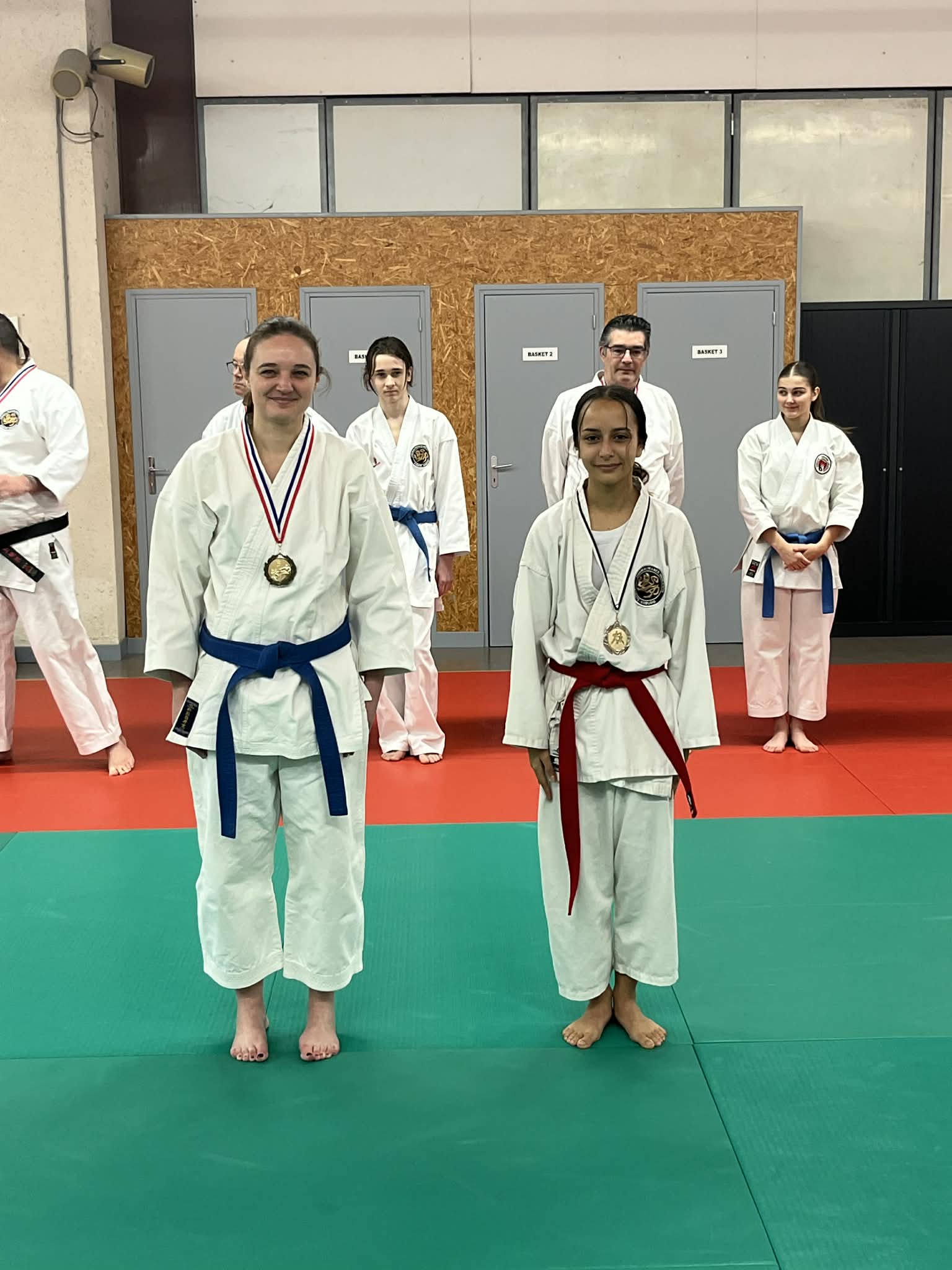 409404a9-d056-41a6-9b55-0a4775e4c4ae