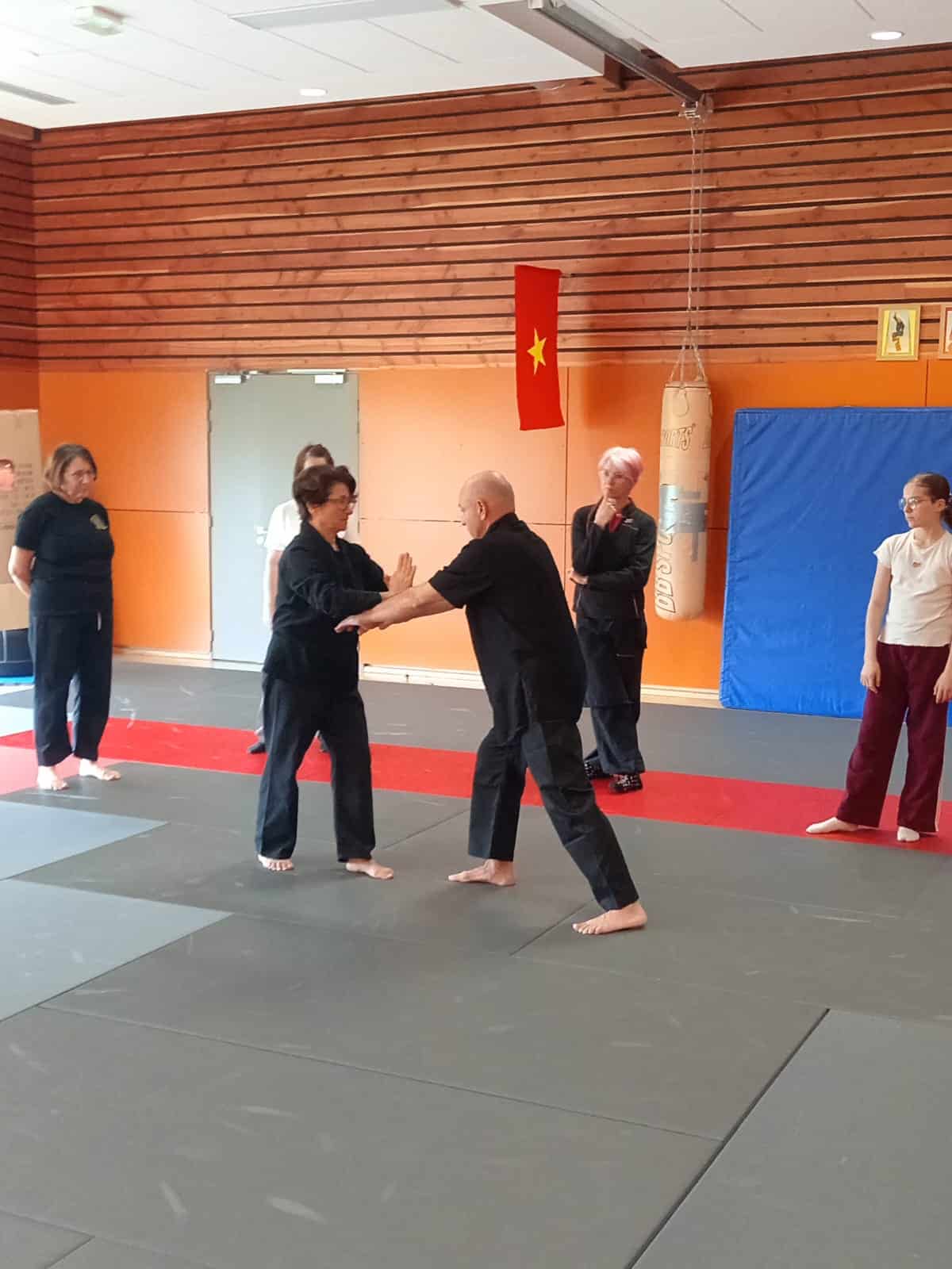 f49af93a-fe93-48c1-9f46-f1353074a5b1