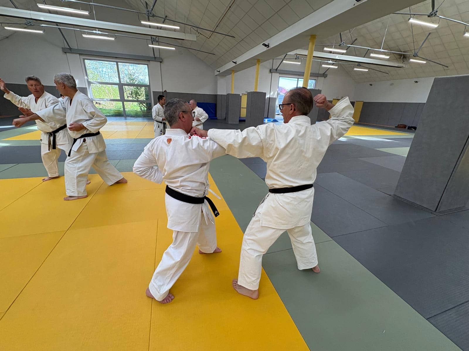 a6943b9f-69c7-4644-bf9d-7d329c052a37